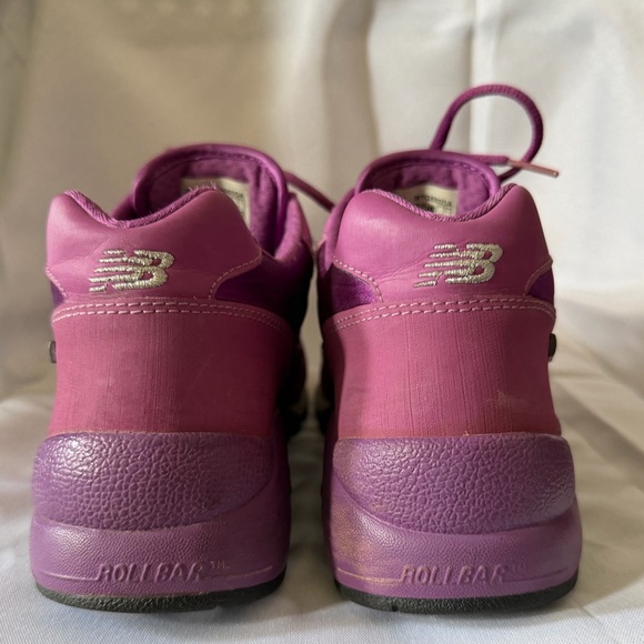 New Balance - Picture 5 of 8